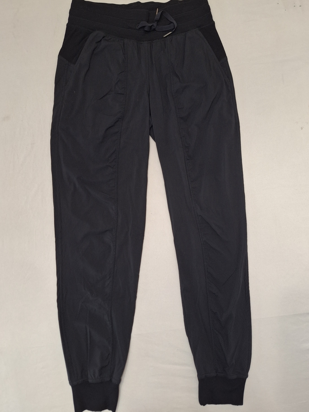 Lululemon Dance Studio Mid-Rise Jogger 29" - Black - Size 4